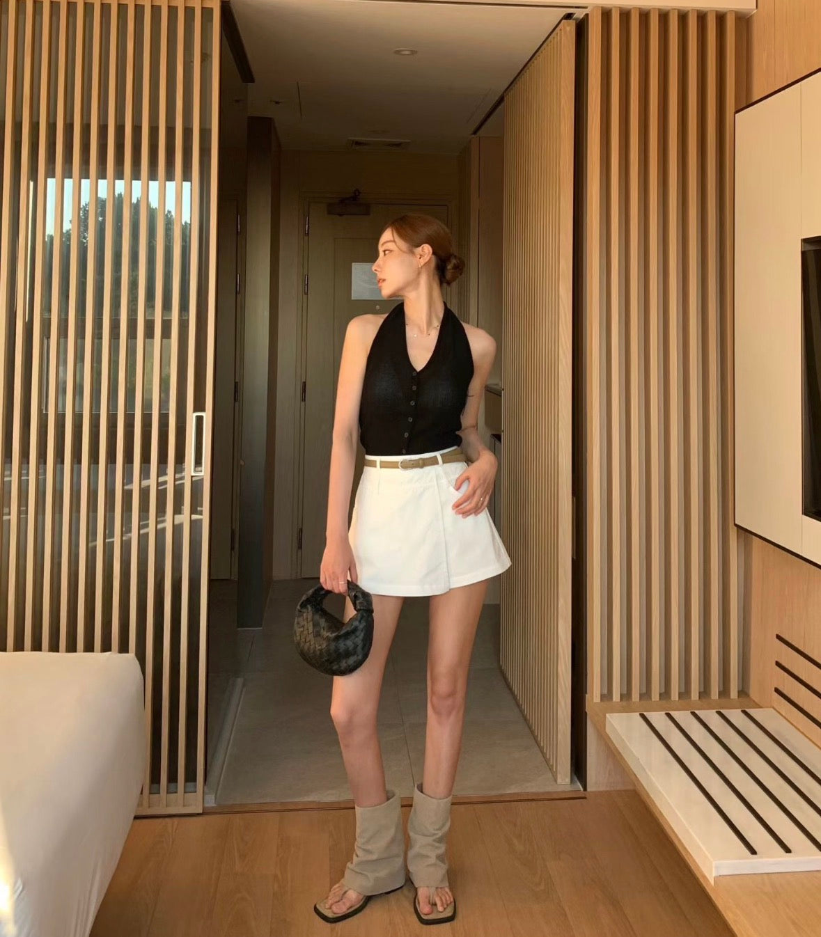 法式美背掛脖露背上衣